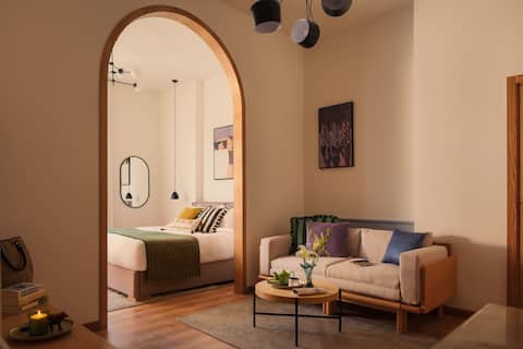 Brassbell l Downtown l Kasr Studio w/ Balcony