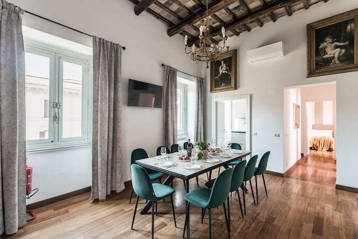 The Best Rent-Roomy multi-room flat in Via Cavour gallery image 3