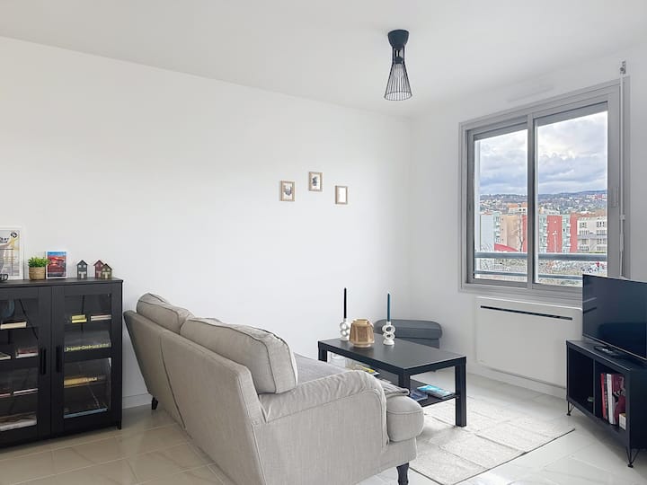 Charmant Appartement 2pers, Ascenseur ,Wifi Clf-fd - Clermont-Ferrand