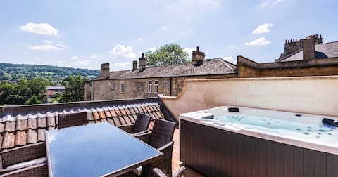 Vintner Townhouse Artisan Quarter Bath