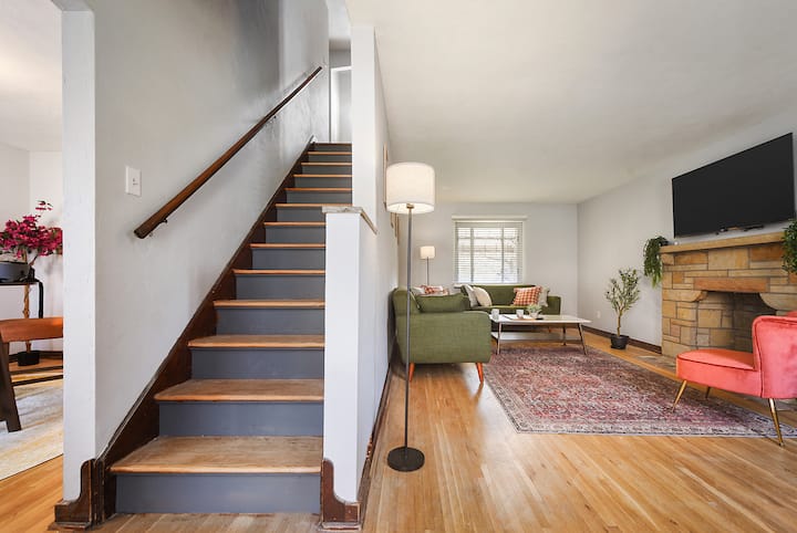 Cozy 3-bedroom - Amazing Coffee - Easy Parking - Pittsburgh