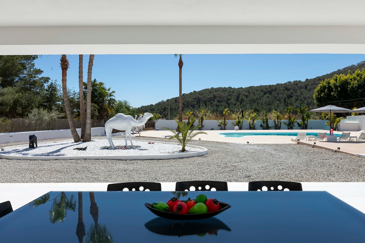Villa Poniente — view 2