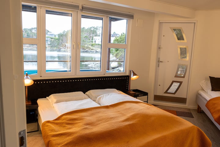 Dormitorio n.º 3 en la planta baja con vistas al sur