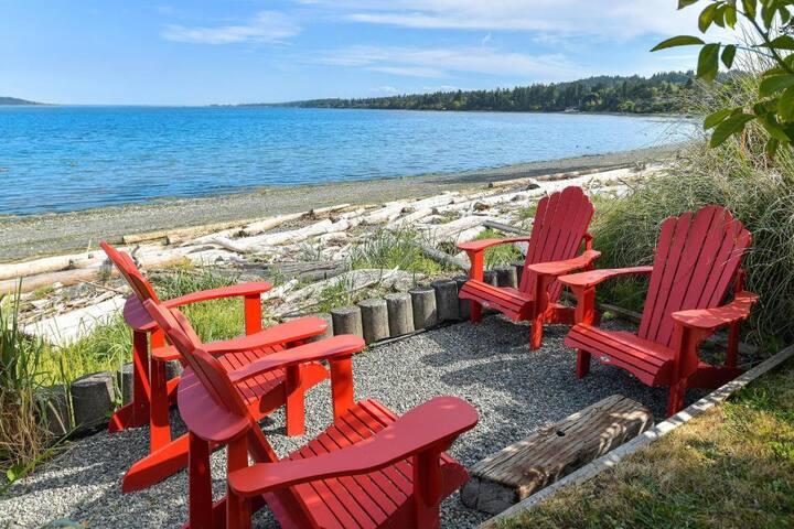 Bazan Bay Beach House multi family getaway gallery image 2