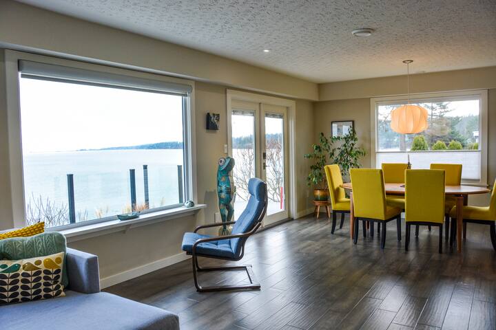 Bazan Bay Beach House multi family getaway gallery image 5