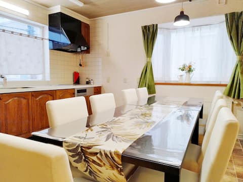 SOEN 1996 Entire villa/10 minutes to Soen JR Sta