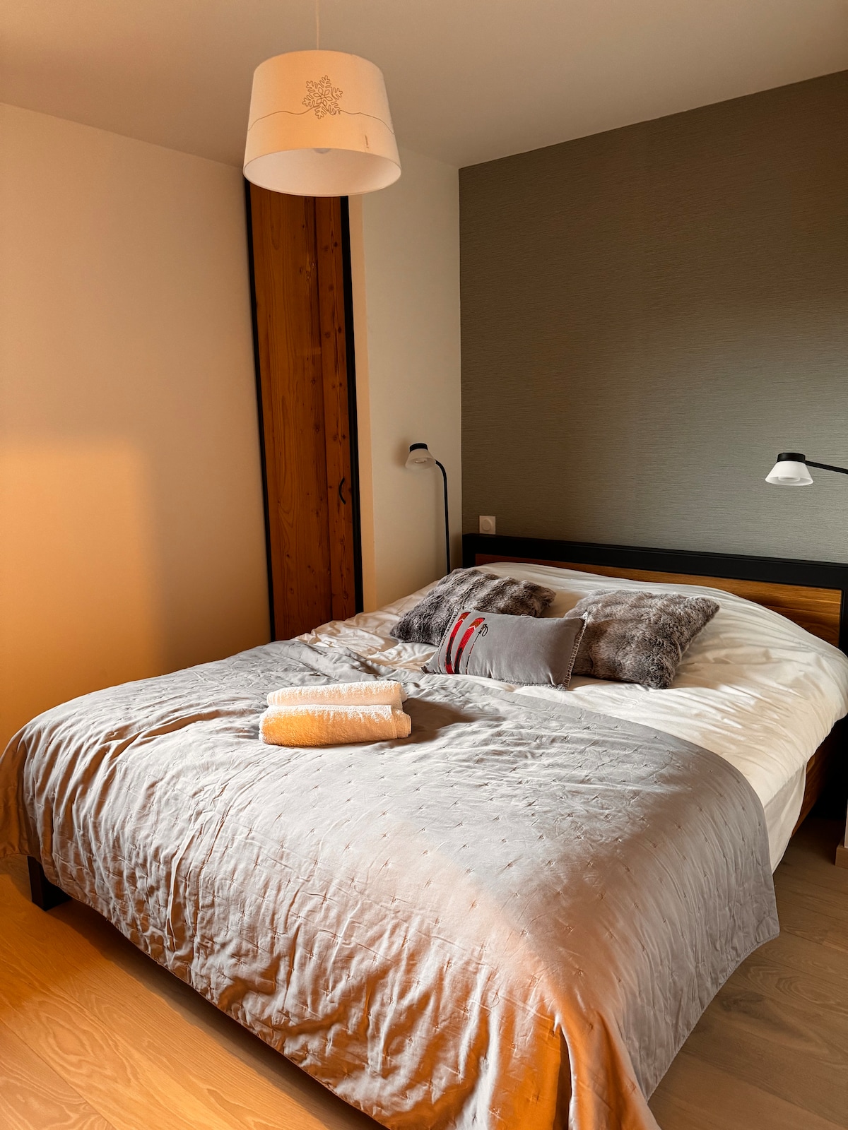 غرفة النوم 2