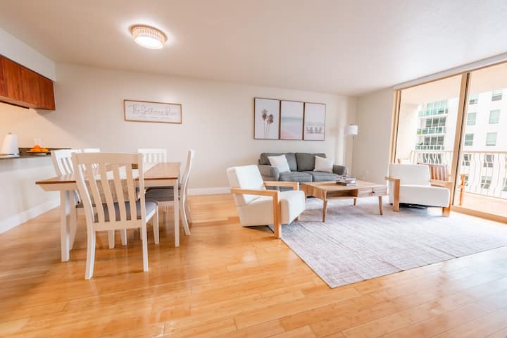 Escape & Unwind , 20th Floor, 3 Beds,1 Bedroom. - Key Biscayne, FL