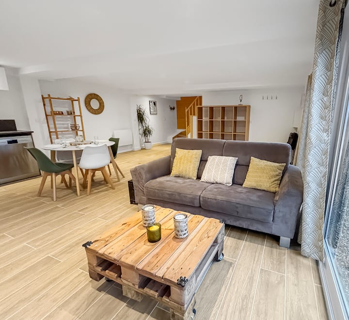 Maison Cosy Rénovée Et Lumineuse - Cléon