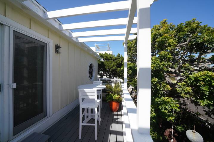 Marina Del Rey Beach House gallery image 3