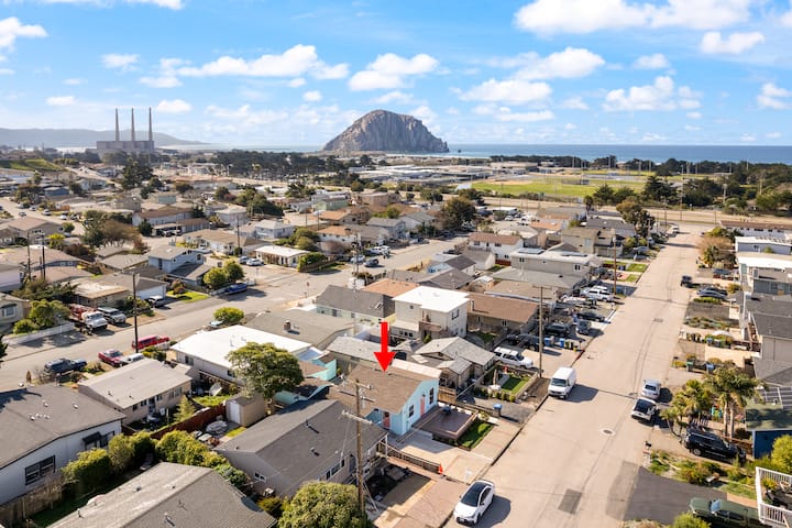 Cozy Beach Bungalow & Guesthouse - Morro Bay, CA
