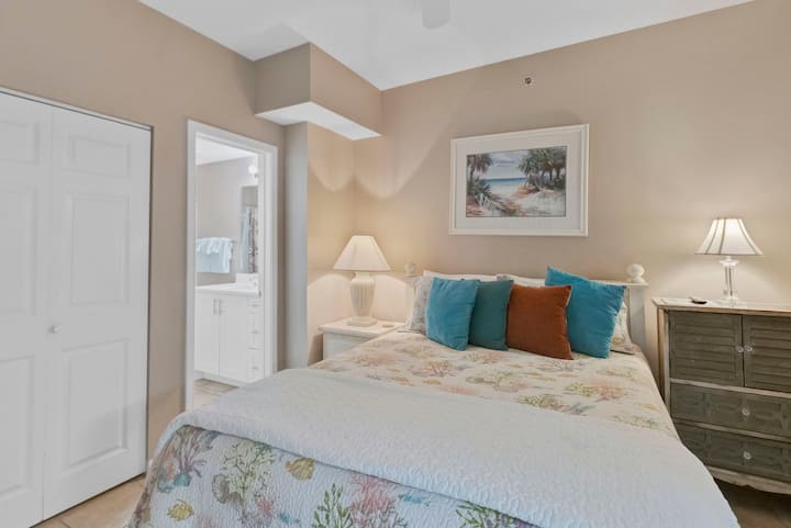 Საწოლი 152 × 203 სმ ტელევიზორით