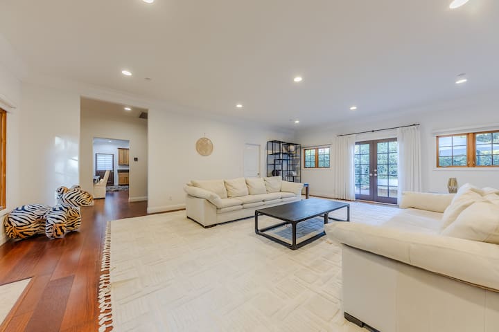 Beautiful House with Stylish Interiors