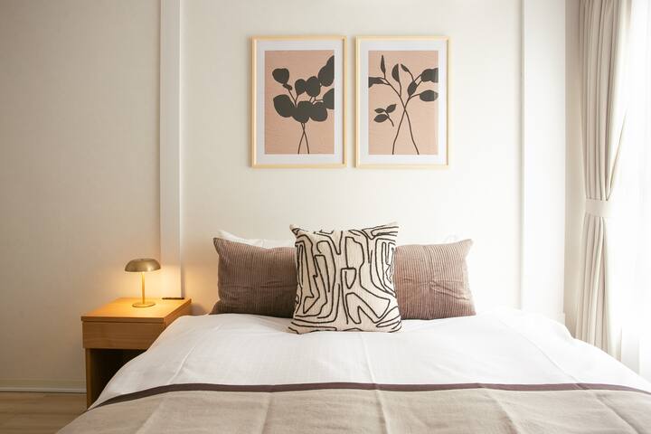 Walk to Shinjuku, 3 min by train /6ppl/ 1LDK/R403 gallery image 3