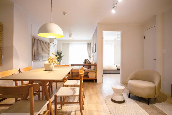 Walk to Shinjuku, 3 min by train /6ppl/ 1LDK/R403 gallery image 2