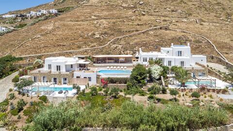 Lia Villas Mykonos Estate
