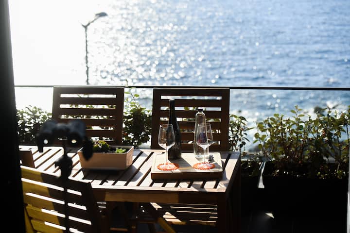 New apartament, 2ensuite bedroom, amazing sea view