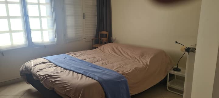 საძინებელი 1