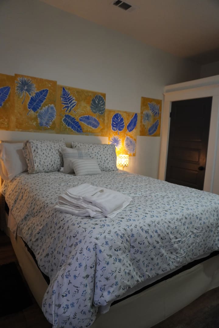 أريد أن أكون مضيفك! أخبرني بما يمكنني فعله لتحقيق ذلك.