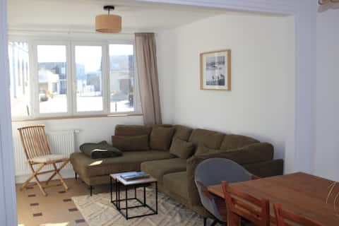Top Airbnb: The Beach House ( face mer et jardin ) in Sangatte