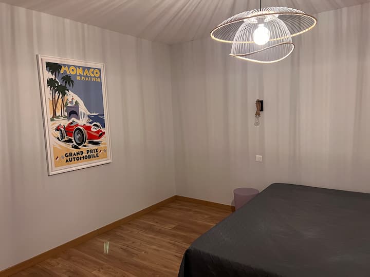 საძინებელი 4