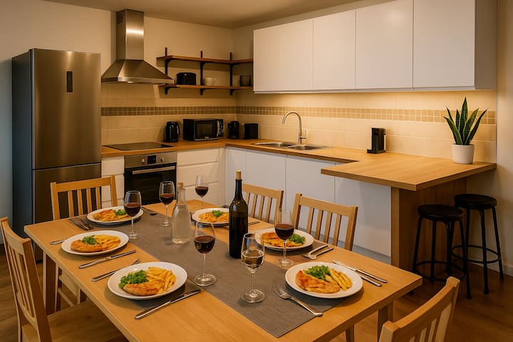 Superb flat calm, large balcony, private parking