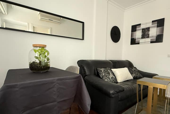 Apartamento Lujo Area Barrio Salamanca Temporal - Madryt