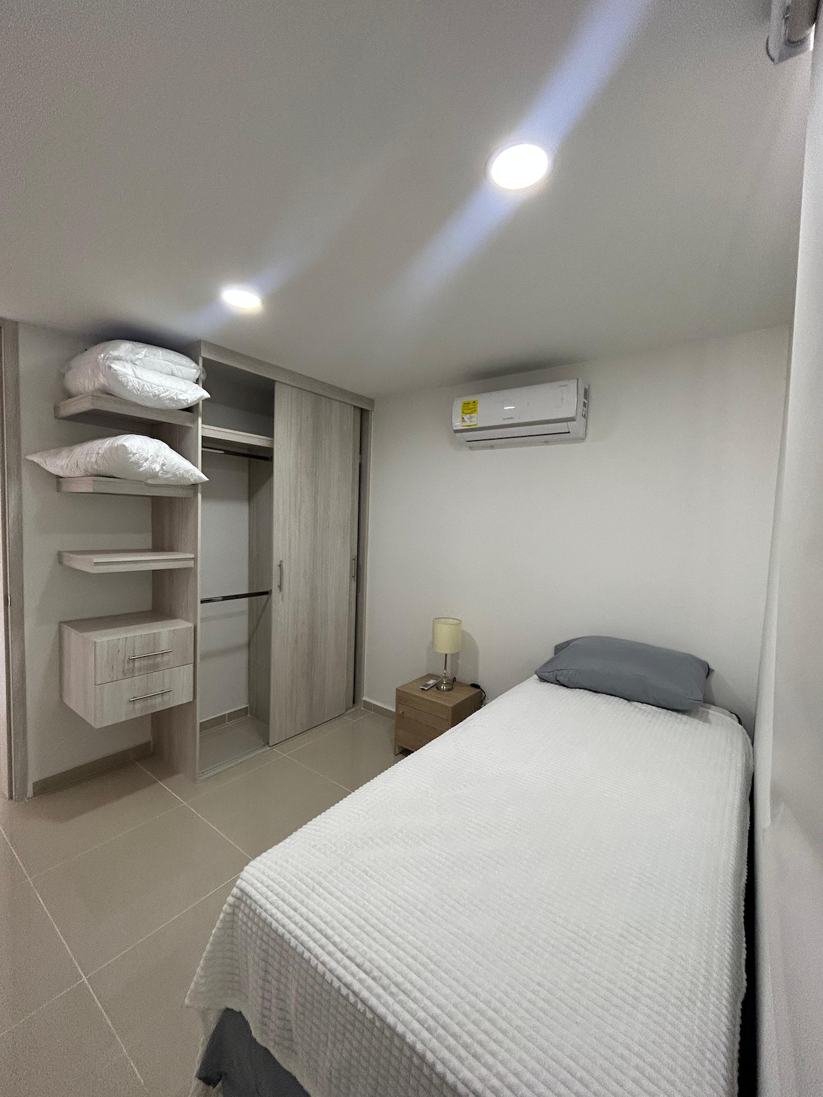 غرفة النوم 2