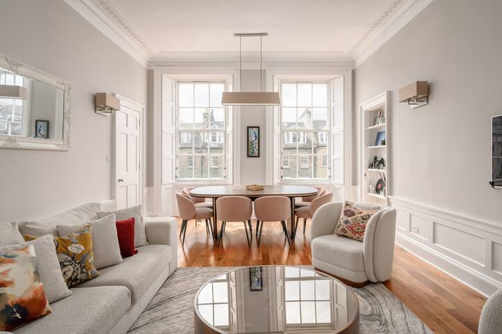 Luxurious flat in Edinburgh gallery image 3