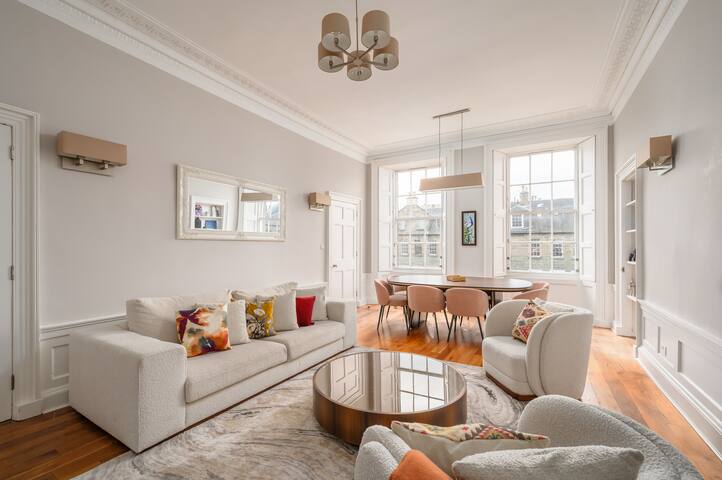 Luxurious flat in Edinburgh gallery image 5