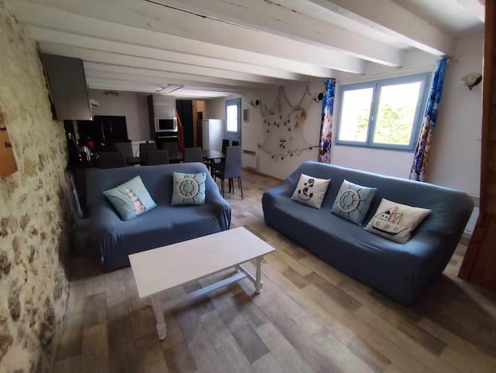 Gîte 8 Personnes Avec Piscine Près De La Mer - Charente-Maritime