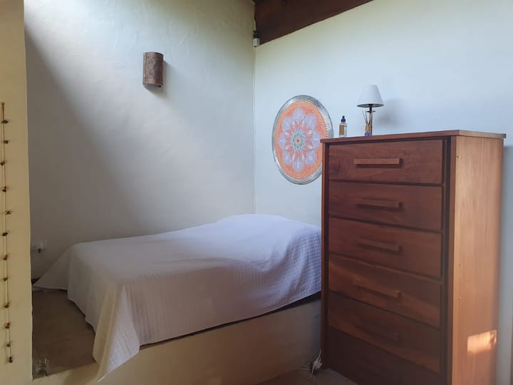 Schlafzimmer 2