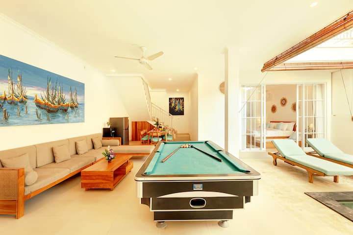 Bigvilla Lois Pooltable 3br 10ppl By Baliasiavila - Canggu