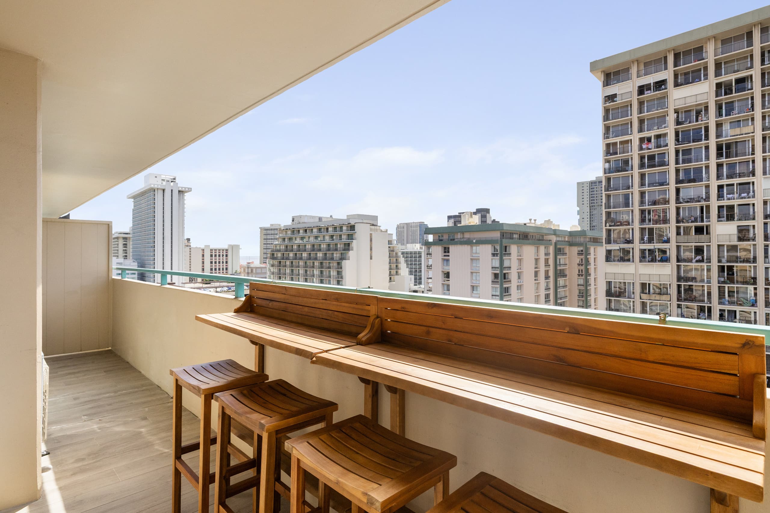 Waikiki Luxury Penthouse Oasis - Image 47