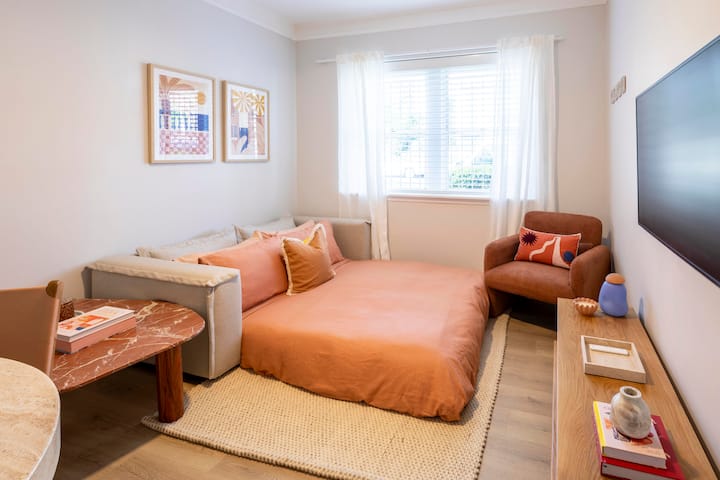 ಲಿವಿಂಗ್ ರೂಮ್