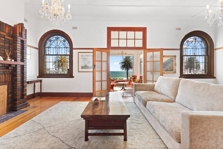 Lisieux By Ready Set Stay gallery image 3