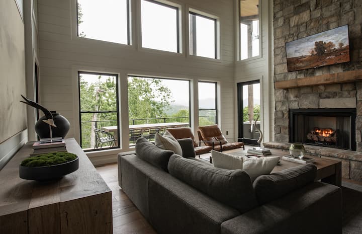 Bell Camp Vista | Luxury + Mountain Views - Blue Ridge, GA