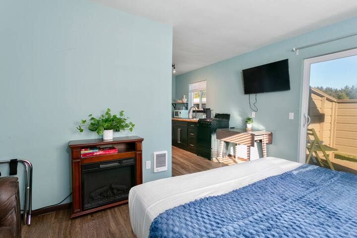 Breakwater Resort managed Airbnb listing 1