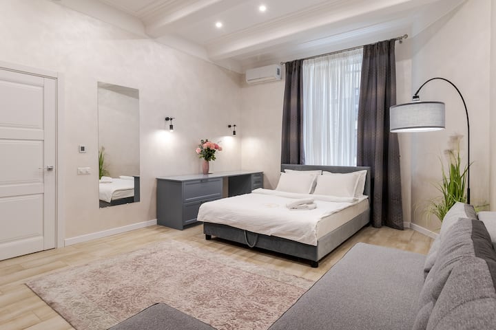Royal Apart On Lysenka 5 St - Lviv