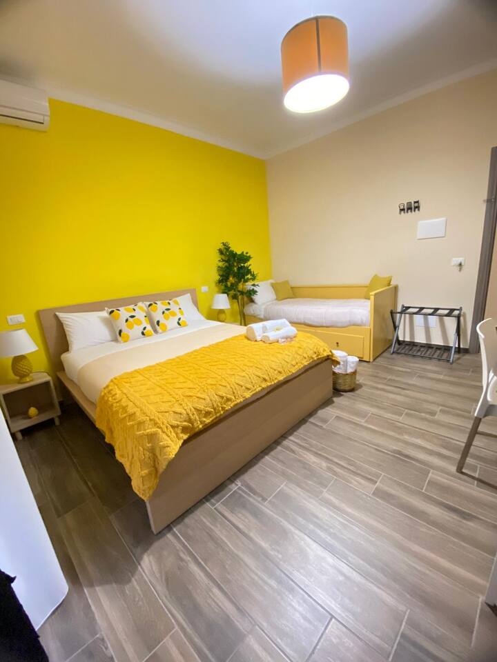 Тройна спалня