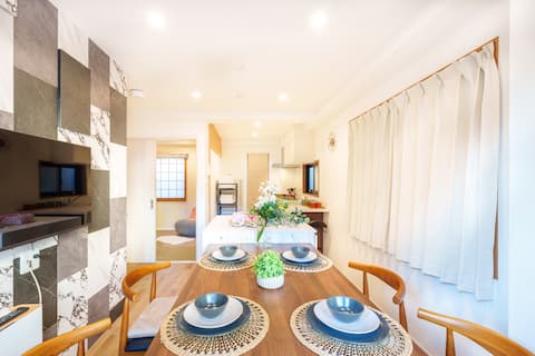 [MH Nogata] Maximum private space! 4 bedrooms, entire building! In front of Nogata Station, Mac Soba