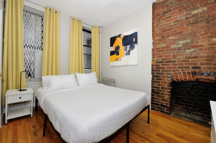 Entire East Village 3 Beds | Near NYU | Best Deal