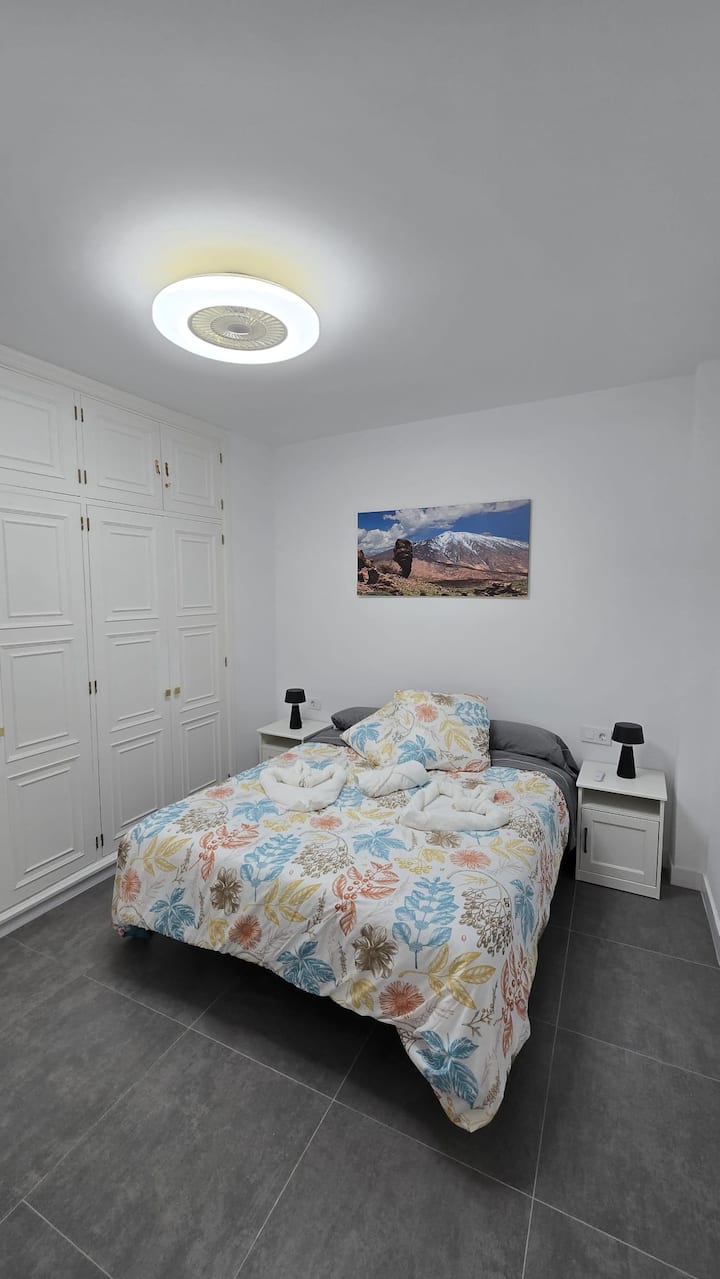 Schlafzimmer 2