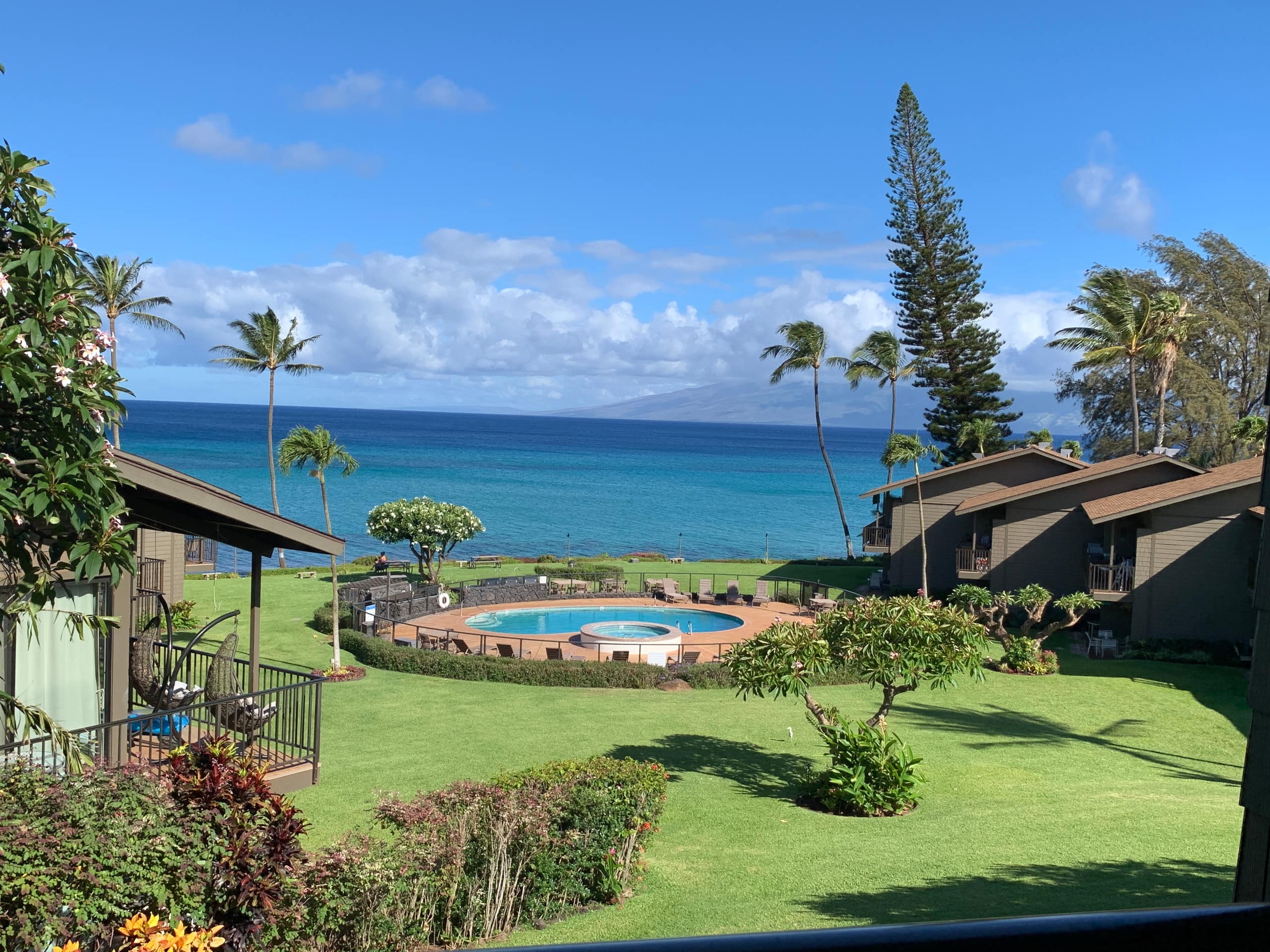 West Maui Oceanfront 2BR Oceanview. AC - Image 1