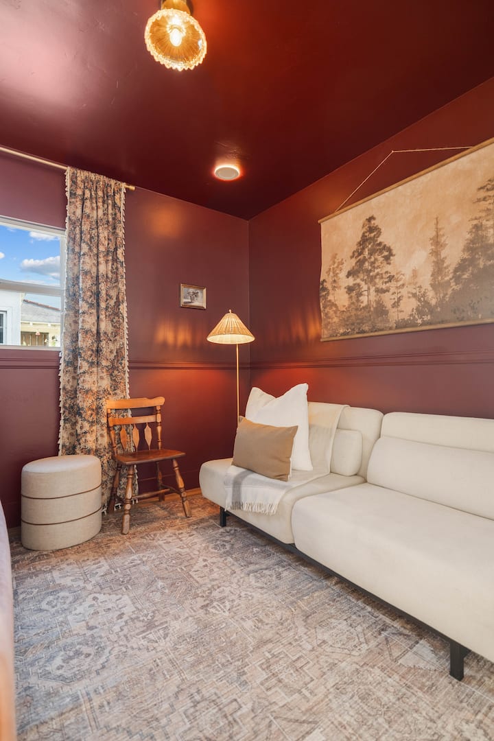 Gathering Oasis | All King Beds | Pool | Game Room - San Diego, CA