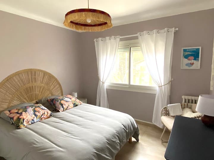 Chambre 3 : un lit en 160cm