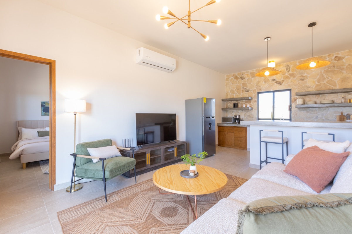 Airbnb con mejor rendimiento: Surf & Sun Condo - Poolside 2bdr in Cerritos Beach en El Pescadero