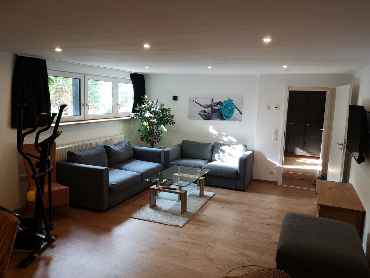 Propiedad de Airbnb exitosa: Cozy in Bensberg - Cologne Messe & Mediterana en Bergisch Gladbach