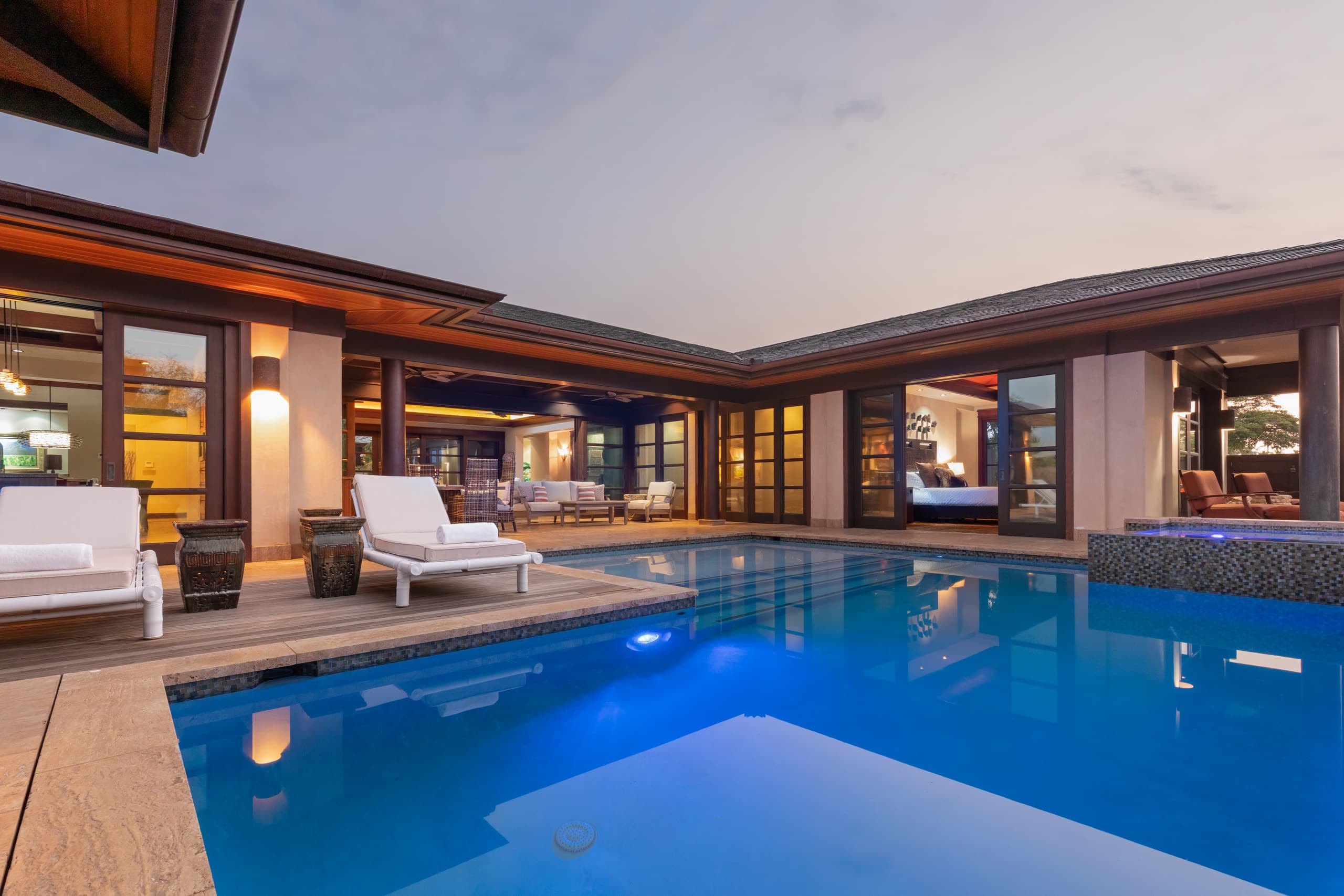 Home in Waimea · ★5.0 · 4 bedrooms · 8 beds · 3.5 baths - Image 3