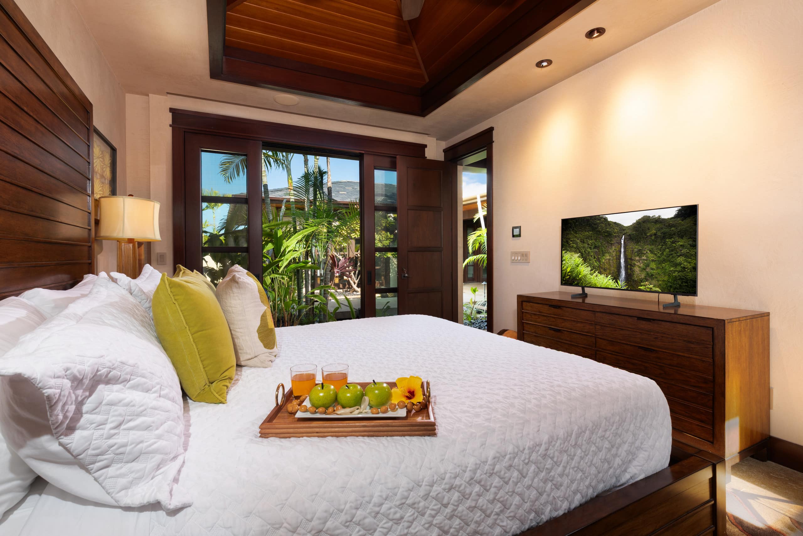 Home in Waimea · ★5.0 · 4 bedrooms · 8 beds · 3.5 baths - Image 36